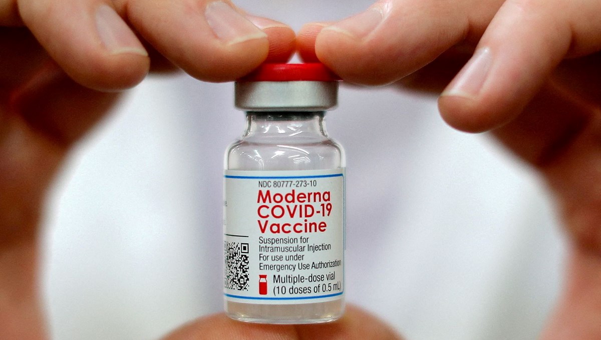 ABD'de Moderna'nın Covid-19 aşısına tam onay